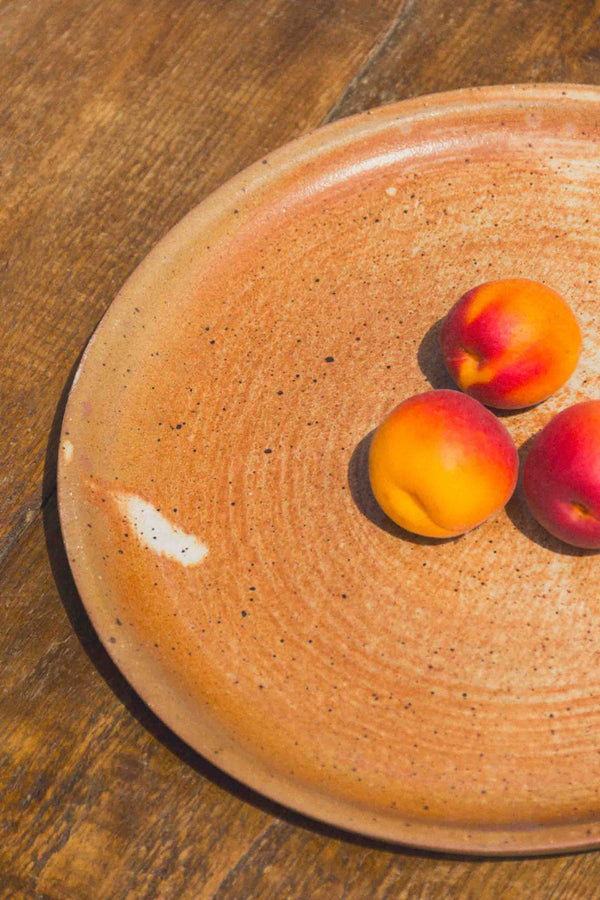 assiette-service-gres-rose-Collection-ete-Eloge-Paris-Brocante-Boheme
