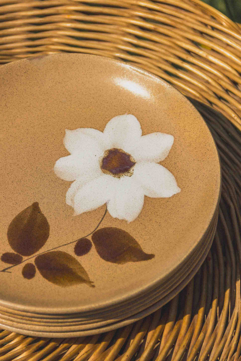 assiettes-vintage-fleuries-Collection-automne-Eloge-Paris-Brocante-Boheme-1