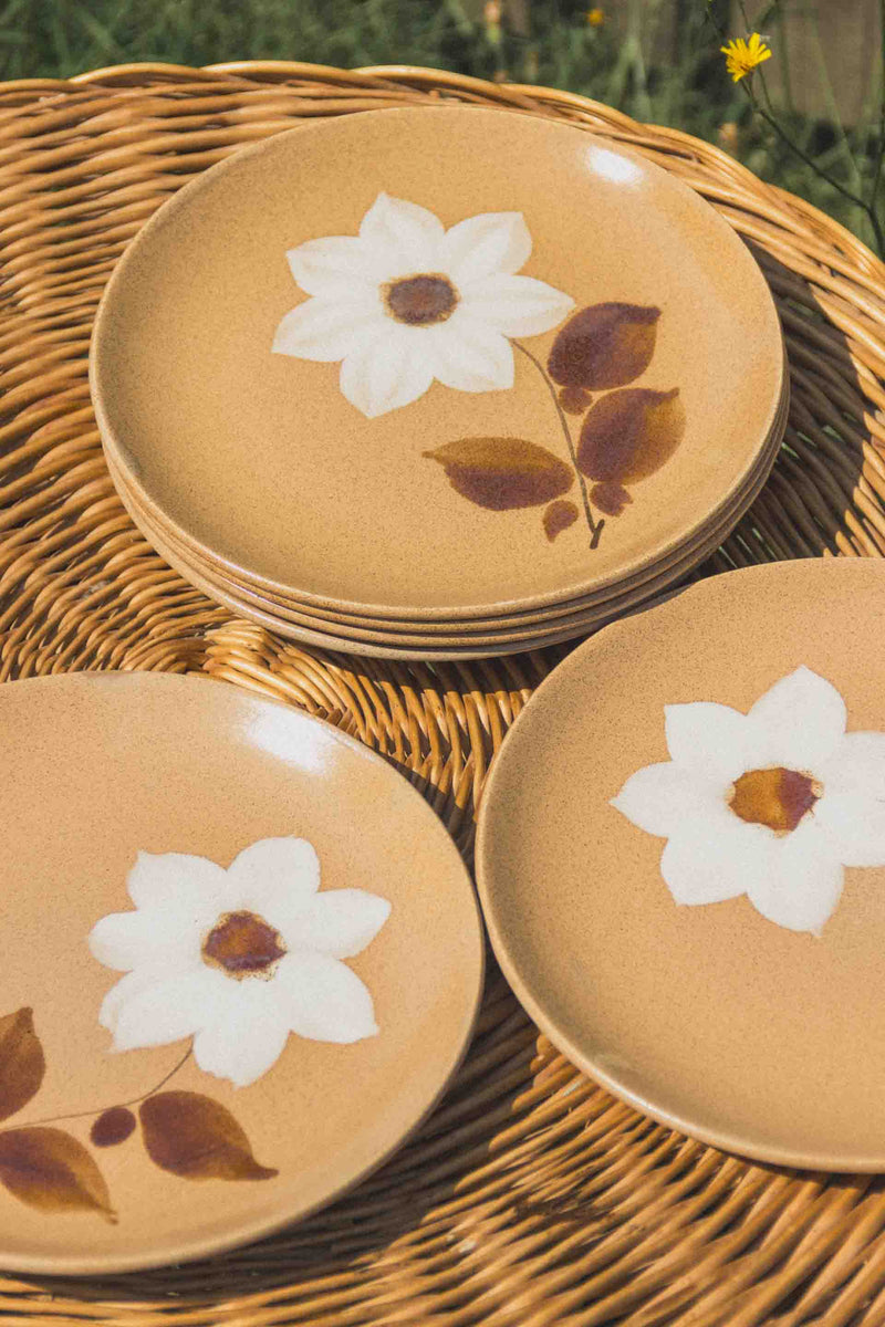 assiettes-vintage-fleuries-Collection-automne-Eloge-Paris-Brocante-Boheme-1