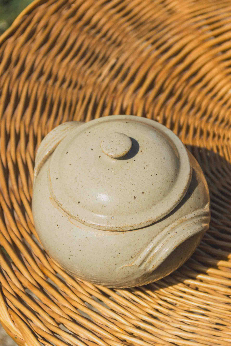 boite-sucrier-gres-beige-Collection-automne-Eloge-Paris-Brocante-Boheme