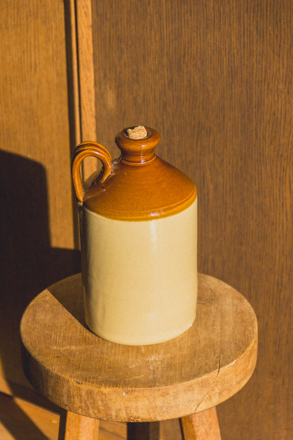 bouteille-gres-anglaise-vintage-Collection-printemps-Eloge-Paris-Brocante-Boheme