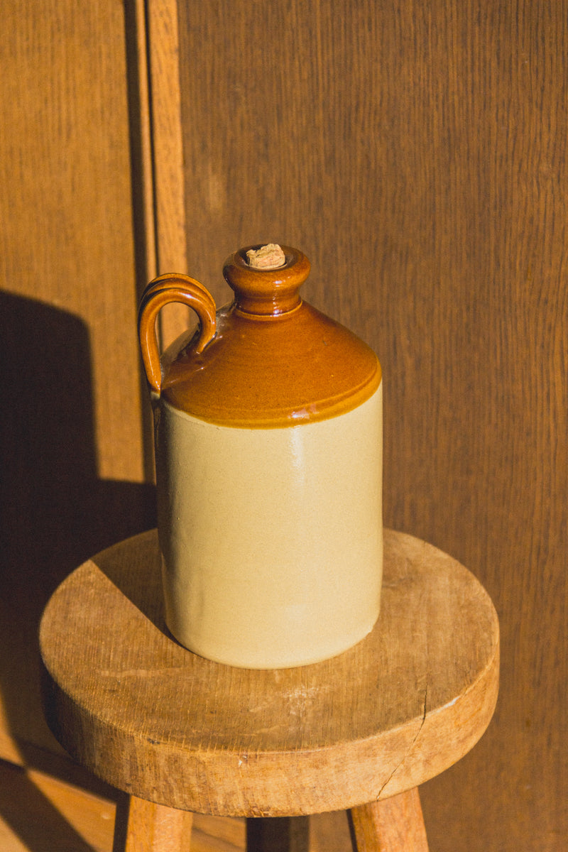 bouteille-gres-anglaise-vintage-Collection-printemps-Eloge-Paris-Brocante-Boheme