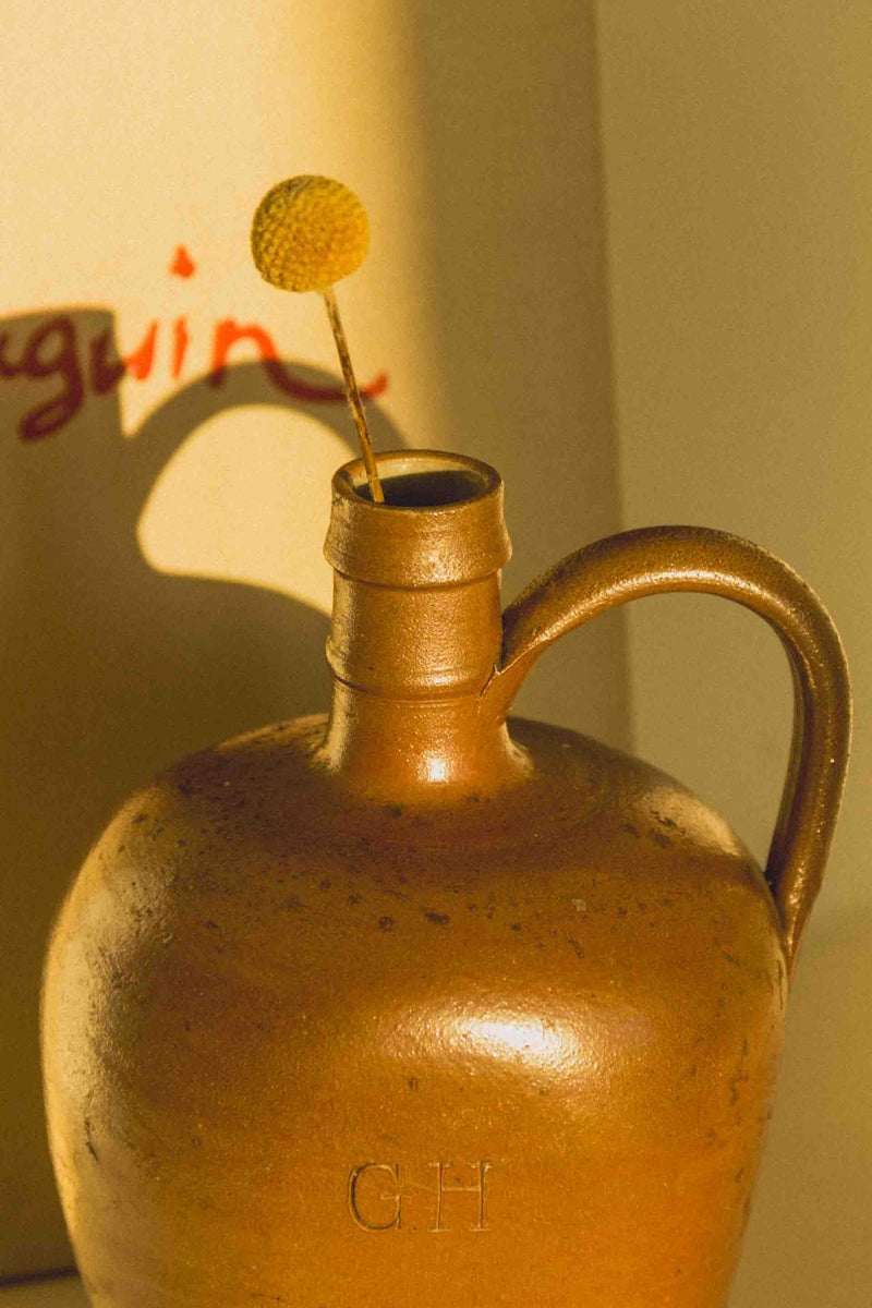 bouteille-ronde-gres-brun-vintage-Collection-printemps-Eloge-Paris-Brocante-Boheme