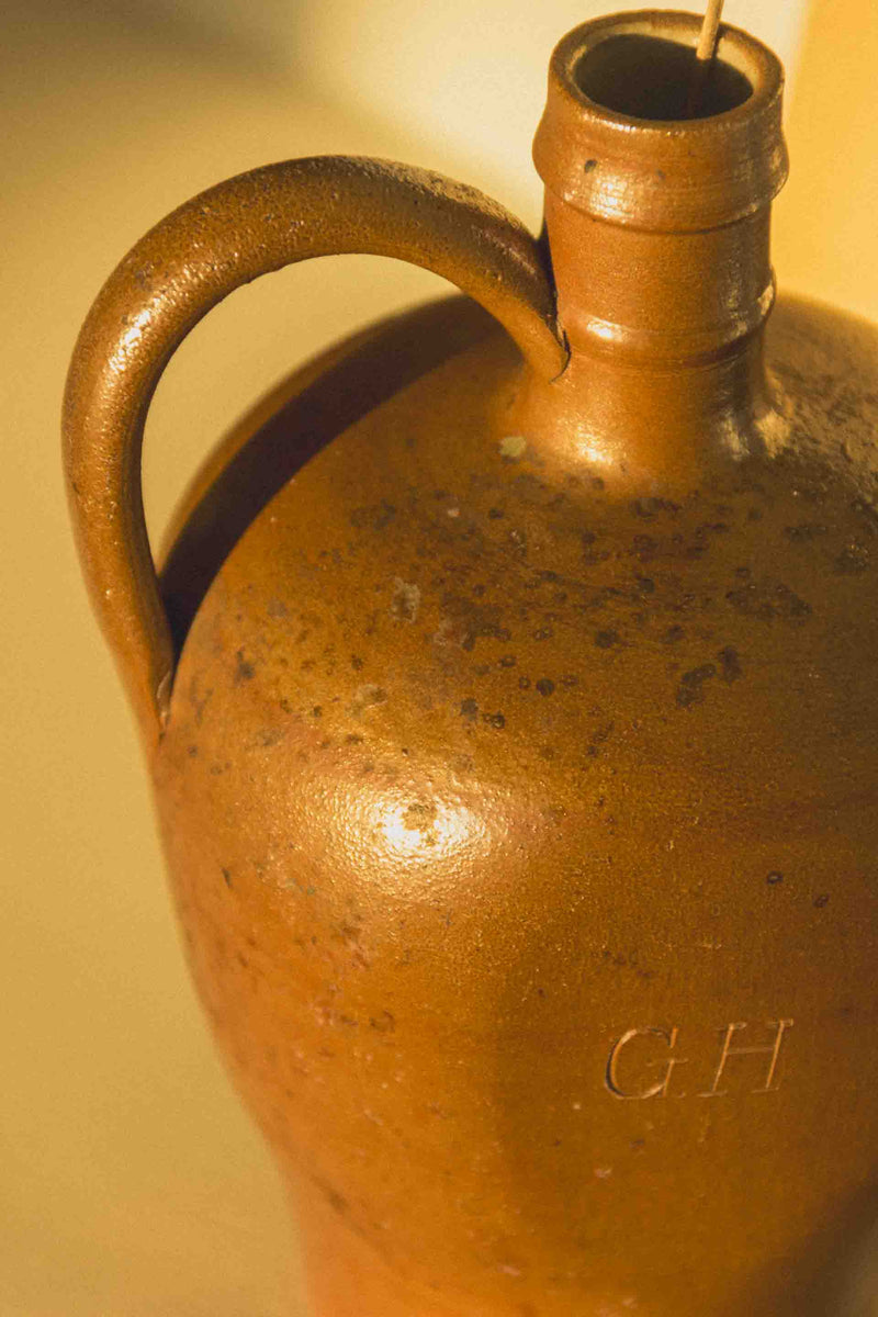bouteille-ronde-gres-brun-vintage-Collection-printemps-Eloge-Paris-Brocante-Boheme