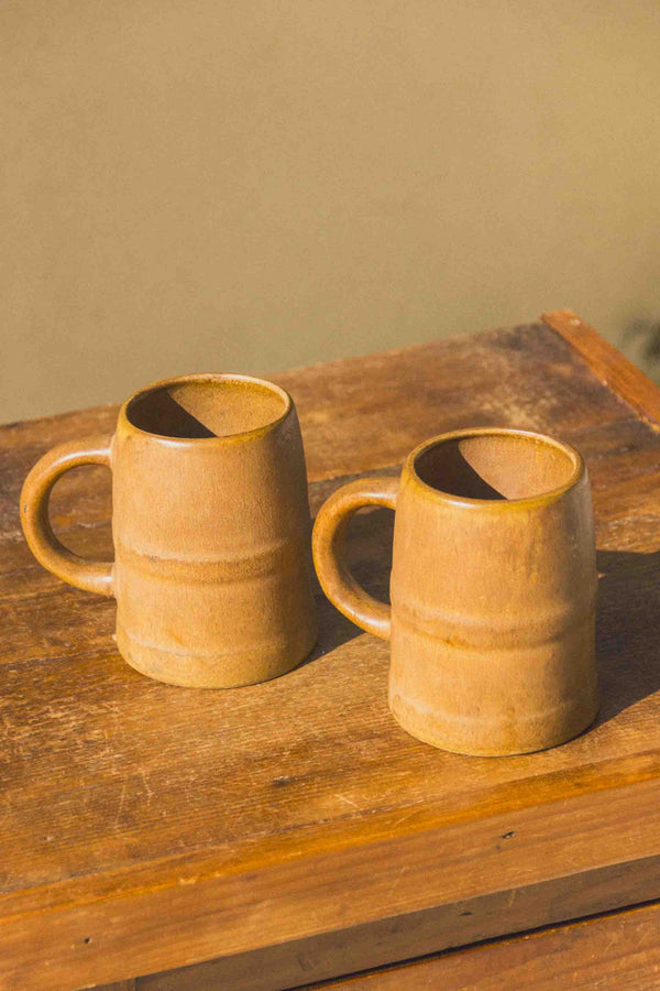 chopes-vieux-gres-brun-vintage-Collection-automne-Eloge-Paris-Brocante-Boheme