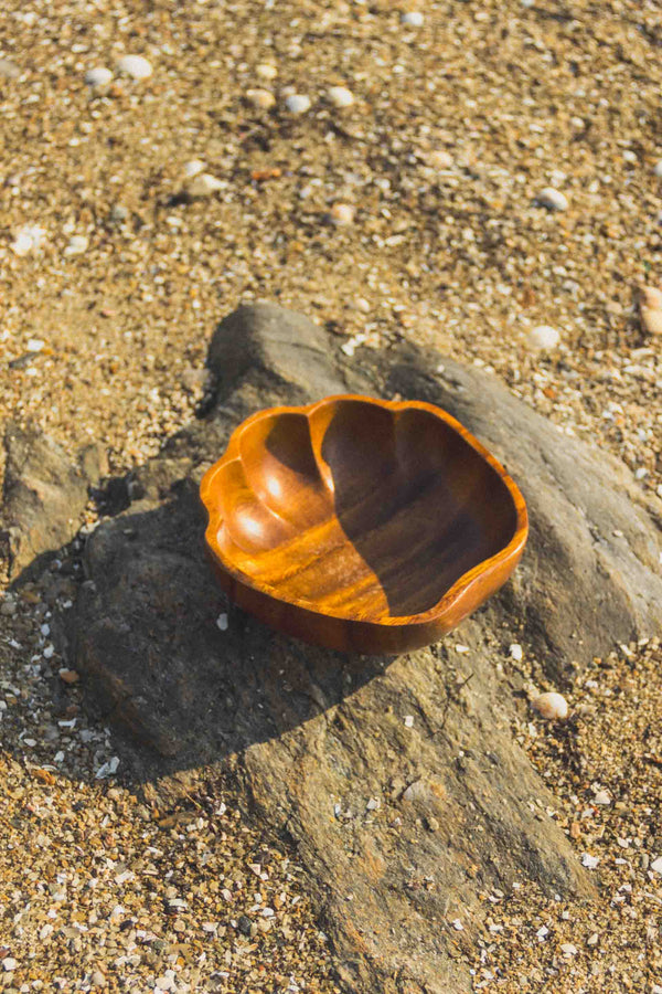 coupelle-coquillage-teck-vintage-Collection-automne-Eloge-Paris-Brocante-Boheme