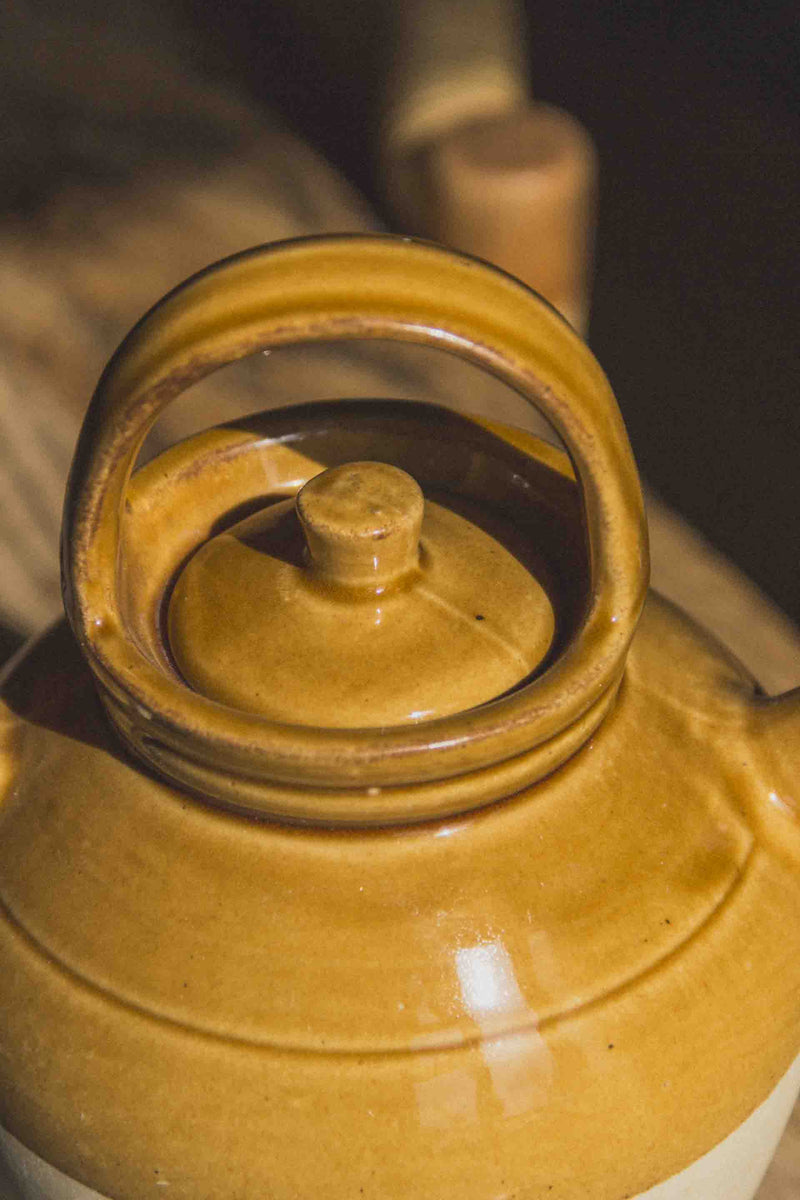 gargoulette-bicolore-ocre-vintage-Collection-ete-Eloge-Paris-Brocante-Boheme