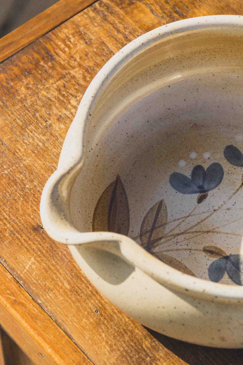 grand-poelon-fleuri-gres-du-marais-Collection-automne-Eloge-Paris-Brocante-Boheme