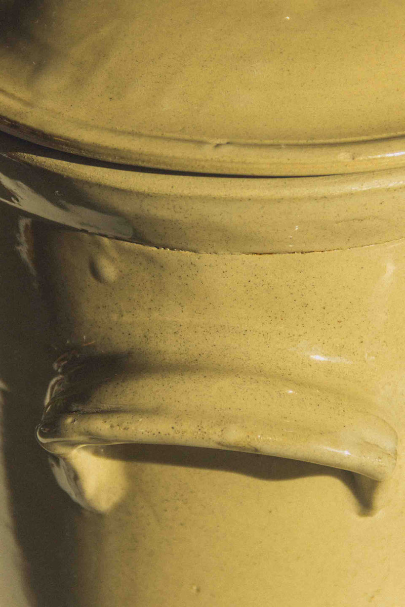 grand-pot-cuisine-beige-anglais-Collection-printemps-Eloge-Paris-Brocante-Boheme