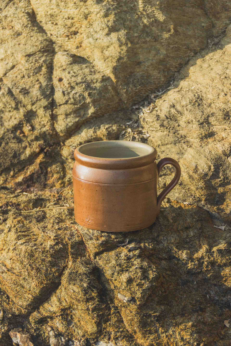 grand-pot-gres-marron-clair-Collection-automne-Eloge-Paris-Brocante-Boheme