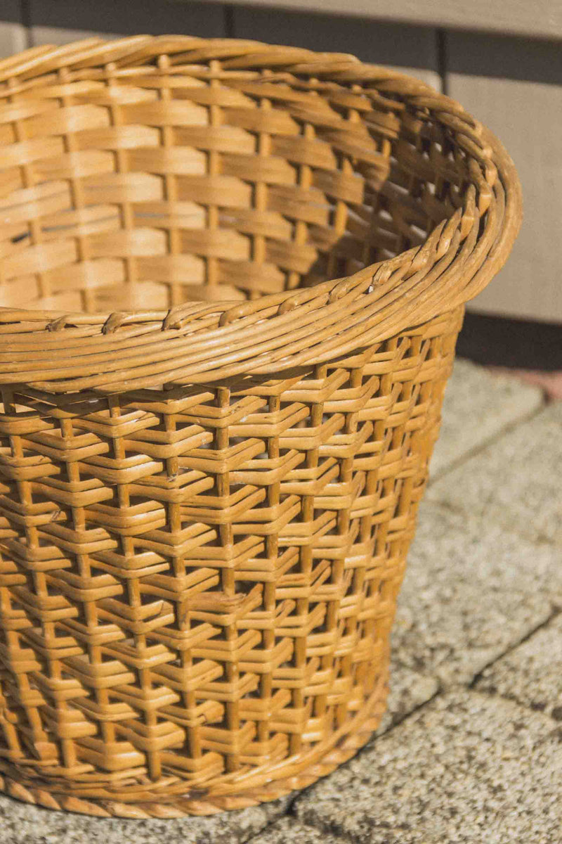 grande-corbeille-osier-clair-vintage-Collection-ete-Eloge-Paris-Brocante-Boheme