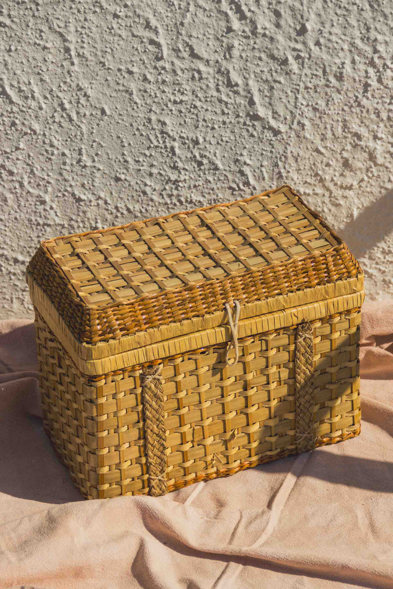 malette-rotin-tressee-vintage-Collection-ete-Eloge-Paris-Brocante-Boheme