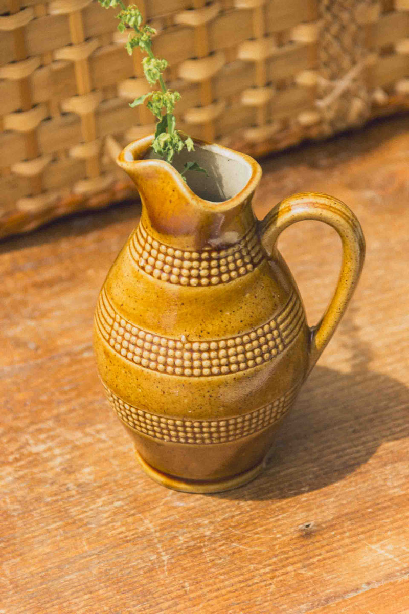 mini-pichet-ocre-vintage-Collection-ete-Eloge-Paris-Brocante-Boheme