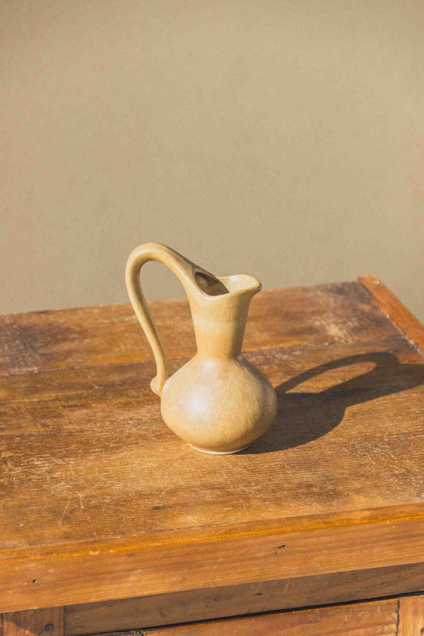 petit-pichet-vieux-gres-brun-vintage-Collection-automne-Eloge-Paris-Brocante-Boheme
