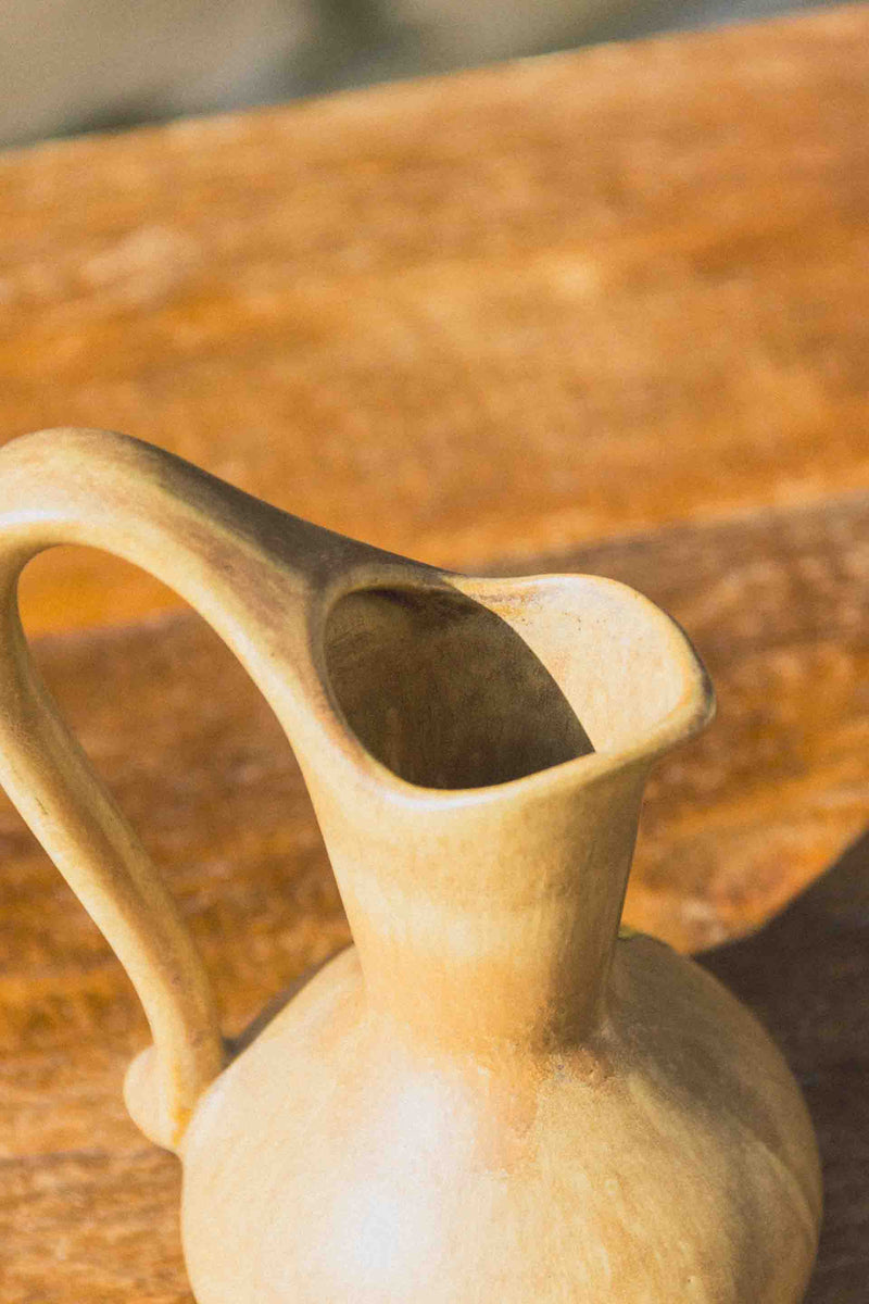 petit-pichet-vieux-gres-brun-vintage-Collection-automne-Eloge-Paris-Brocante-Boheme