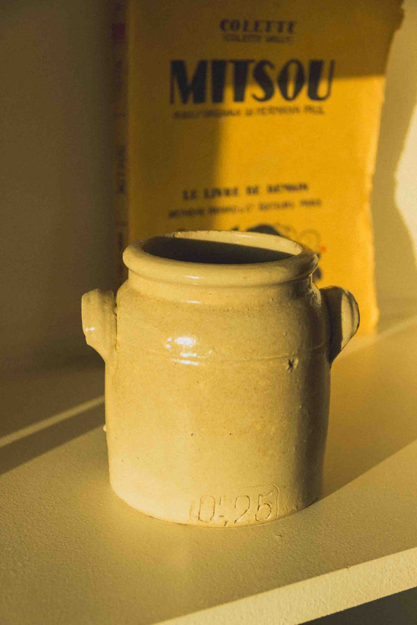 petit-pot-moutarde-deux-anses-gres-Collection-printemps-Eloge-Paris-Brocante-Boheme