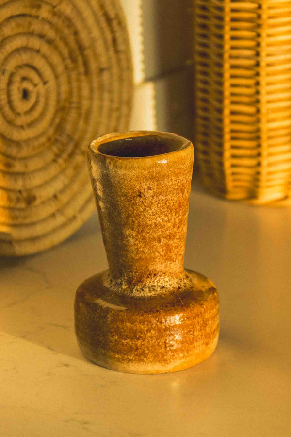 petit-vase-gres-brun-core-vintage-Collection-automne-Eloge-Paris-Brocante-Boheme