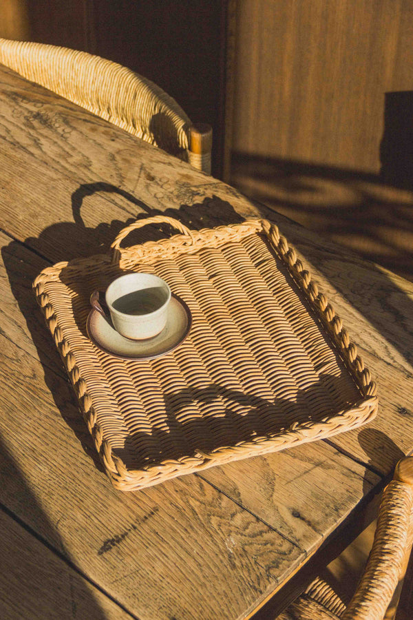 plateau-osier-ancien-Collection-automne-cosy-Eloge-Paris-Brocante-Boheme