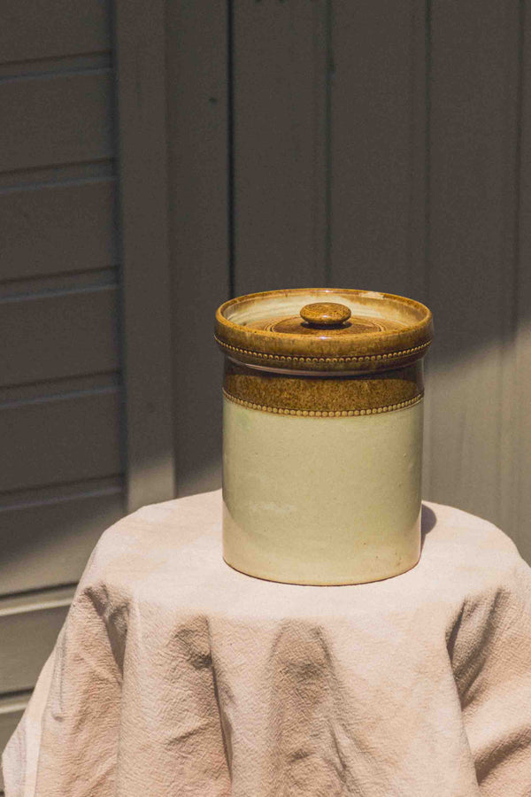 pot-cuisine-couvercle-anglais-Collection-ete-Eloge-Paris-Brocante-Boheme