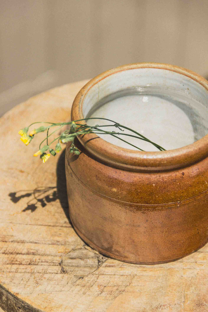 pot-graisse-gres-brun-brut-Collection-ete-Eloge-Paris-Brocante-Boheme