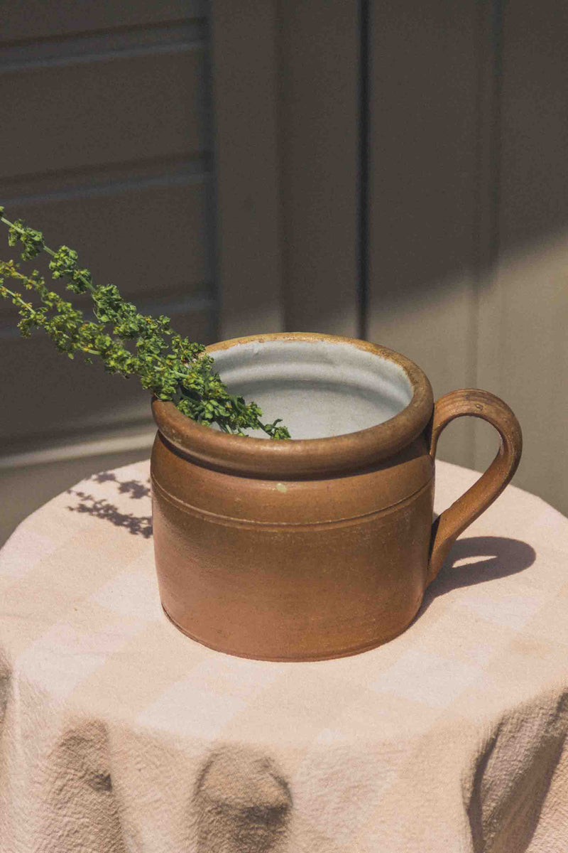pot-graisse-gres-brun-clair-vintage-Collection-ete-Eloge-Paris-Brocante-Boheme