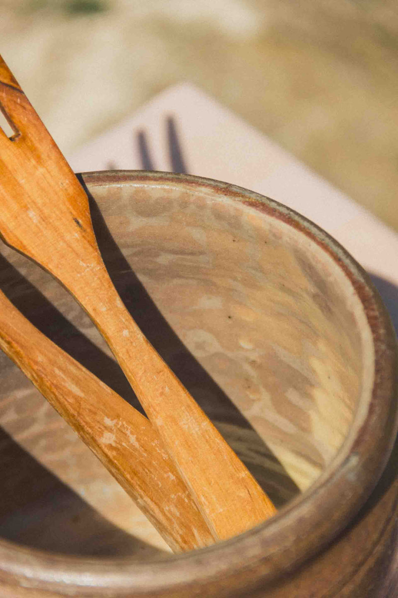 pot-graisse-gres-brun-fonce-Collection-ete-Eloge-Paris-Brocante-Boheme