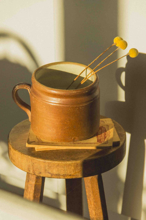 pot-graisse-vintage-marron-clair-Collection-printemps-Eloge-Paris-Brocante-Boheme
