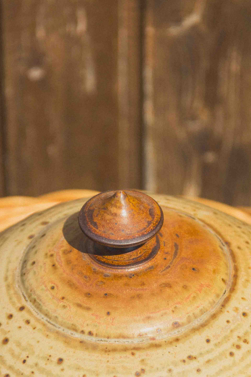 soupiere-gres-beige-orange-vintage-Collection-automne-Eloge-Paris-Brocante-Boheme