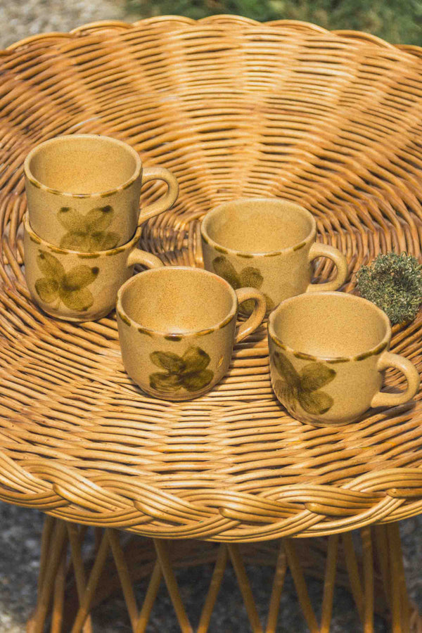 tasses-vintage-fleuries-Collection-automne-Eloge-Paris-Brocante-Boheme