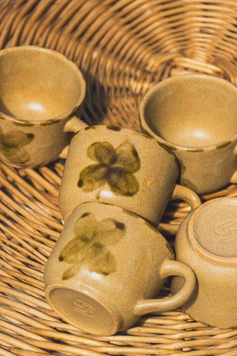 tasses-vintage-fleuries-Collection-automne-Eloge-Paris-Brocante-Boheme