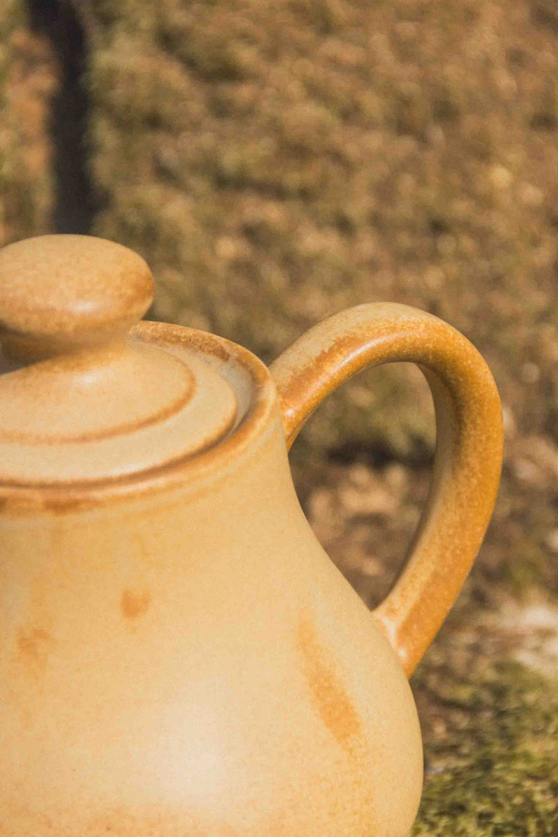 theiere-gres-beige-fonce-Collection-automne-Eloge-Paris-Brocante-Boheme