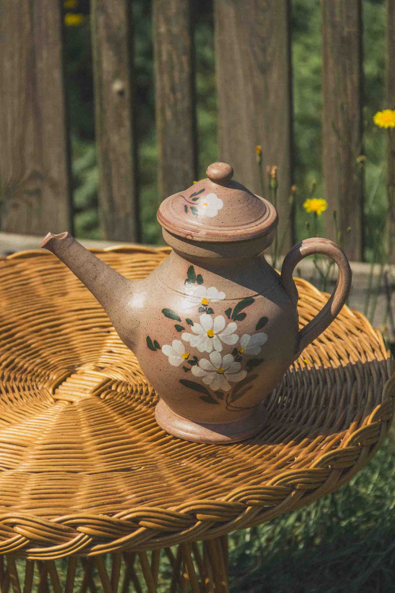 theiere-gres-fleurie-vintage-Collection-automne-Eloge-Paris-Brocante-Boheme