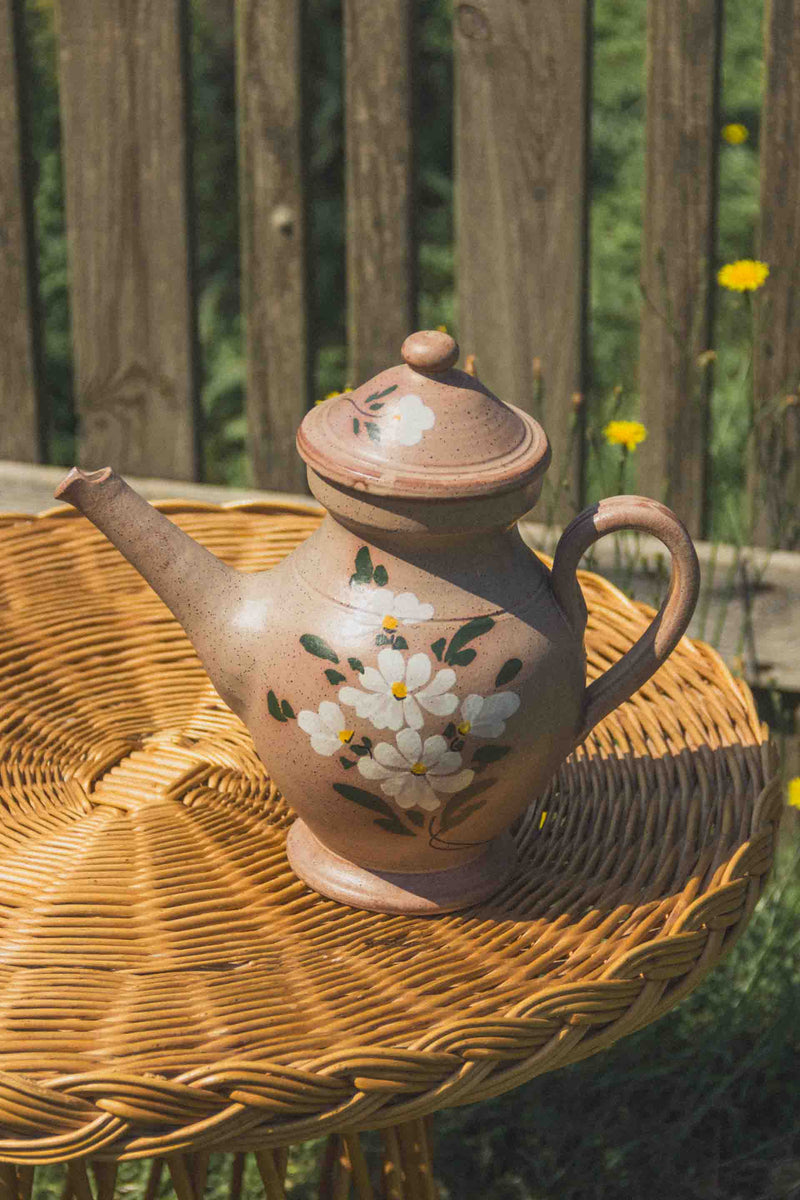 theiere-gres-fleurie-vintage-Collection-automne-Eloge-Paris-Brocante-Boheme