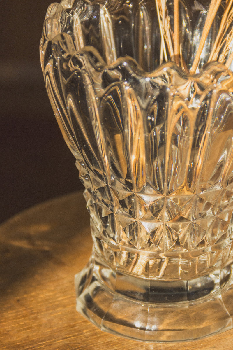vase-verre-cisele-vintage-Collection-printemps-Eloge-Paris-Brocante-Boheme