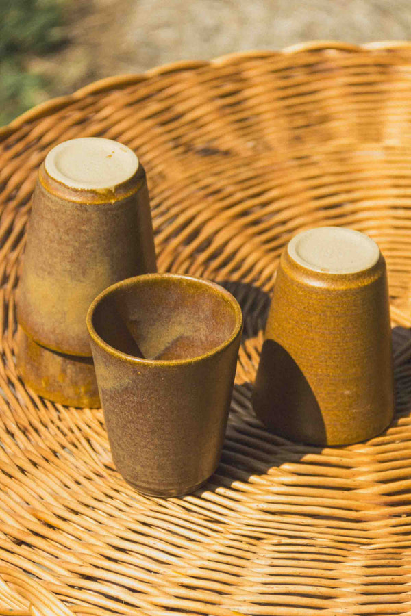 verres-gres-digoin-marron-Collection-automne-Eloge-Paris-Brocante-Boheme