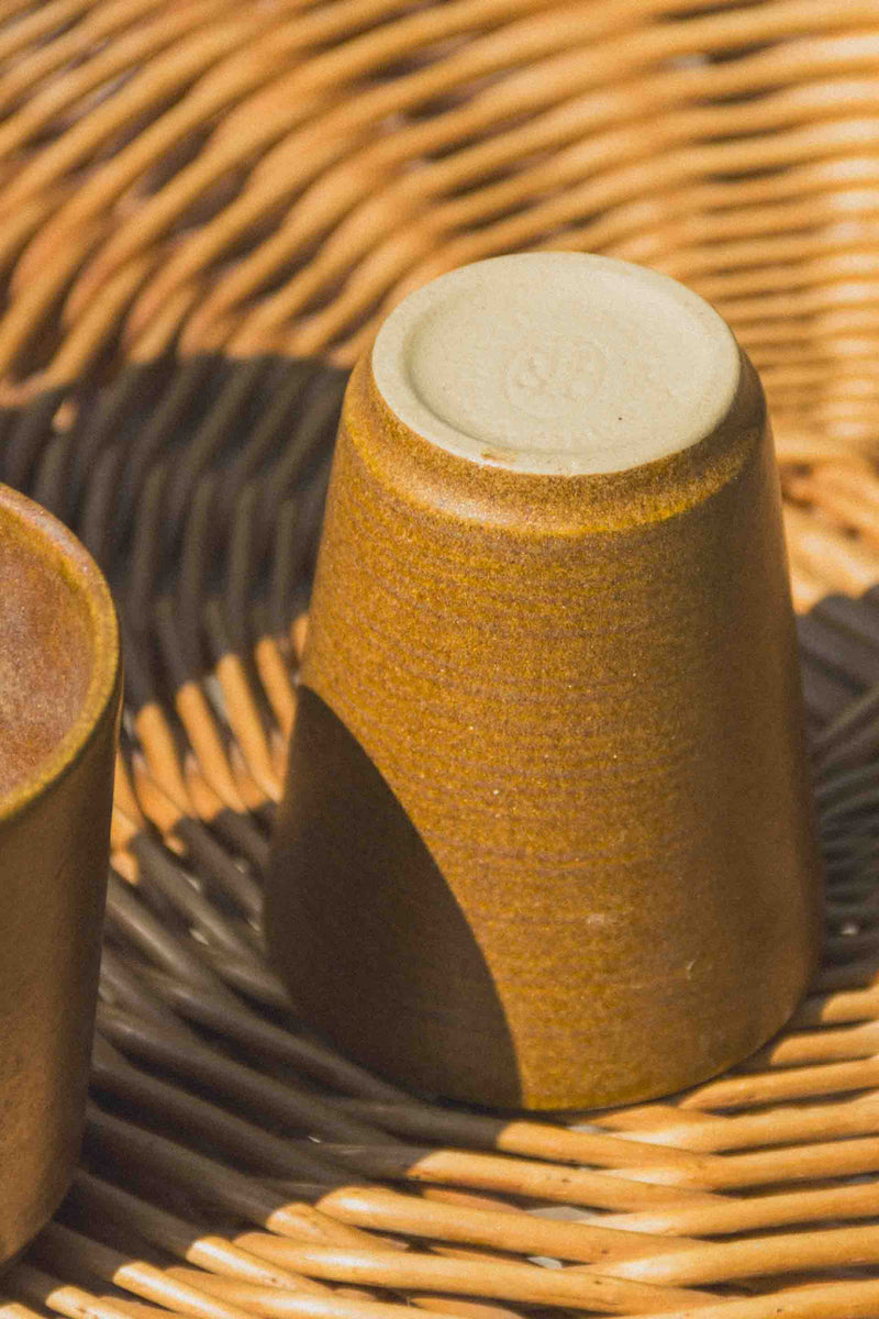 verres-gres-digoin-marron-Collection-automne-Eloge-Paris-Brocante-Boheme