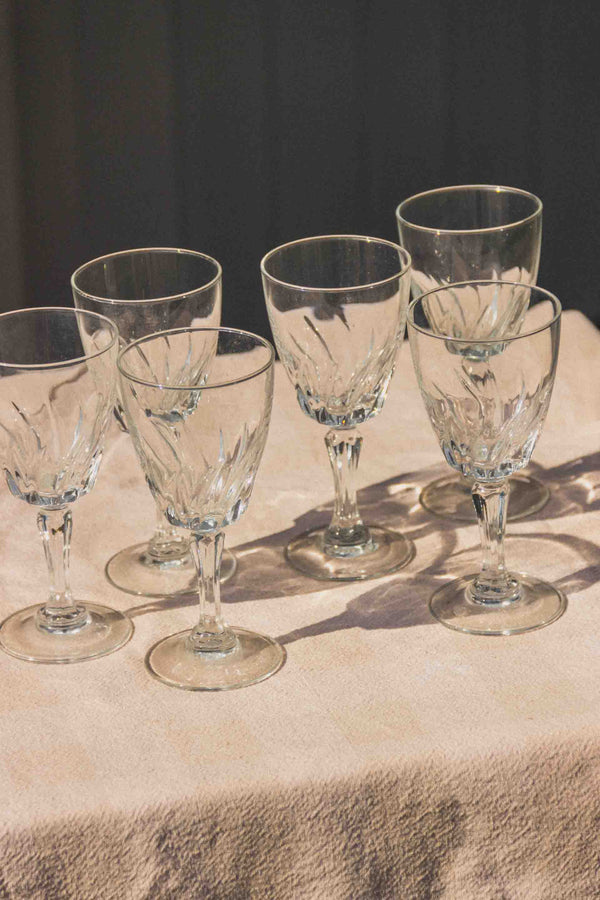 verres-vin-details-discrets-vintage-Collection-ete-Eloge-Paris-Brocante-Boheme