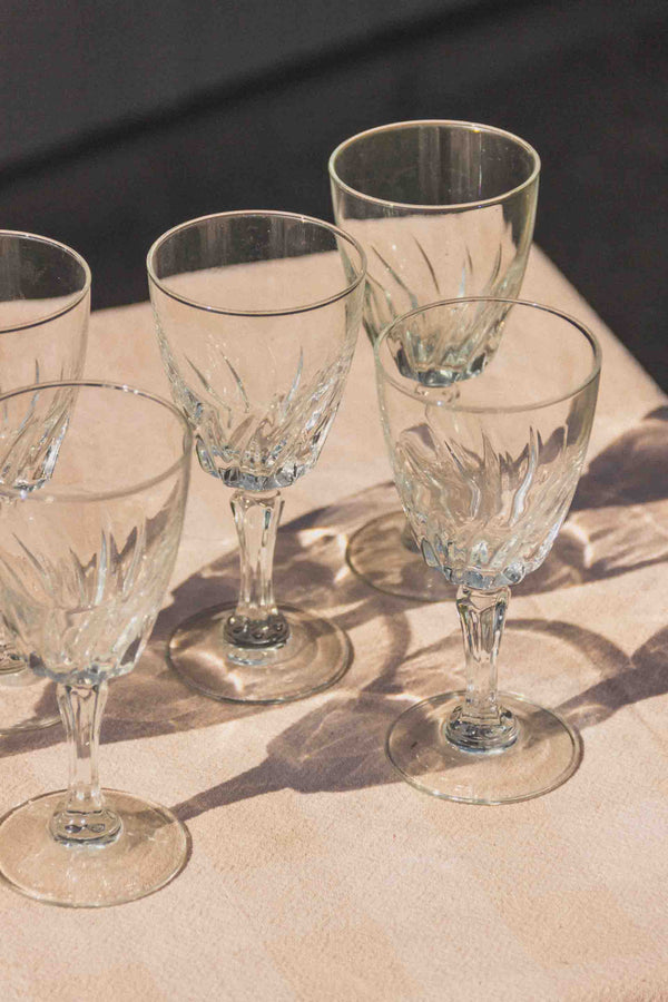 verres-vin-details-discrets-vintage-Collection-ete-Eloge-Paris-Brocante-Boheme