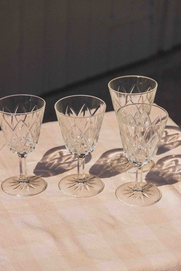 verres-vin-losanges-vintage-Collection-ete-Eloge-Paris-Brocante-Boheme